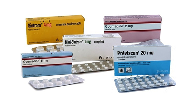 Les anti-vitamine K (ou AVK) sont la Coumadine, le Préviscan et le Sintrom